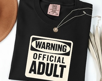 Camiseta oficial de advertencia para adultos, regalo divertido para 18.º cumpleaños, camiseta de advertencia para 18 años, regalo de broma para un cumpleaños importante, camiseta gráfica de cumpleaños de 2008