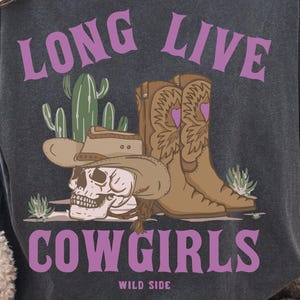 Long Live Cowgirl Shirt Comfort Colors Tee | Cowgirl Western Bachelorette Shirt | Country Concert Outfit, Pink Rodeo Party Shirt Girls Night