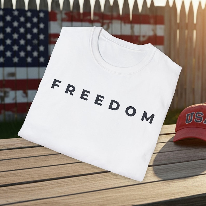 T-shirt Charlie Kirk Freedom Memorial - Tee Patriotique Unisexe - Neuf Avec Étiquettes