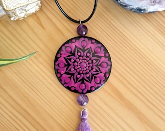 Naszyjnik czakralny, fioletowy – czakra korony, Sahasrara. Świadomość, duchowość i połączenie z wyższą energią. Z naturalnym ametystem.