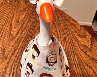 Friends Schreibtisch Gans Outfit - Handgefertigte Pop Kultur Deko für eine 18cm Gans