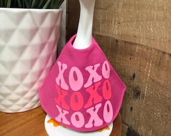 Valentine’s Day Desk Goose Outfit – Handmade Holiday Decor