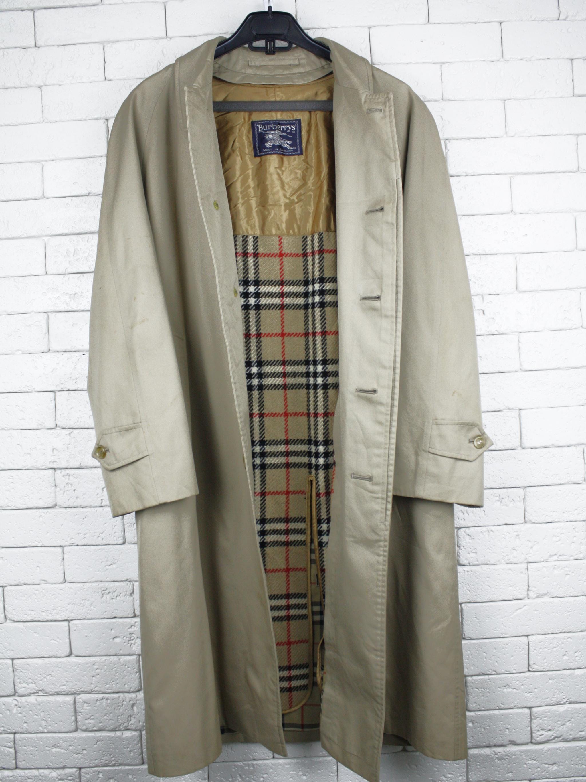 Burberrys 70s vintage trenchcoat England 70s Burberry Trench