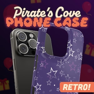 Op de afbeelding: Een telefoonhoesje met een paarse achtergrond en een wit sterrenpatroon. De tekst "Pirate's Cove PHONE CASE" wordt weergegeven in een witte en oranje pixellettertype. Het woord "RETRO!" is oranje.