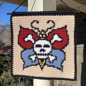 Butterfly Skull American Traditional Crochet Tapestry Pattern
