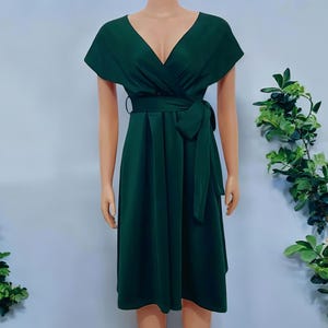 Dark Green Linen Dress with Belt, Classic Women&#39;s Linen Midi Dress, Modern Wrap Dress, Elegant Summer Linen Dress, Forest Green Dress.