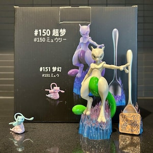 Shiny Mew & Mewtwo Resin Statue: 1/20 Scale Collector&#39;s Edition