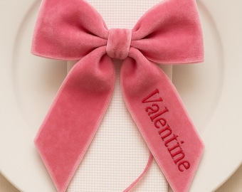 Velvet Bow Napkin Ring Galentines Table Decor Valentines Hosting Bow Pink Napkin Ring Valentines Day Hostess Gift Modern Galentines Decor