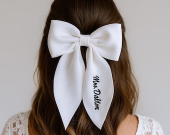 White Custom Bridal Bow Embroidered Bride Bow with Wedding Date or Future Name  Bridal Shower Gift White Wedding Hair Bow for Bride to Be