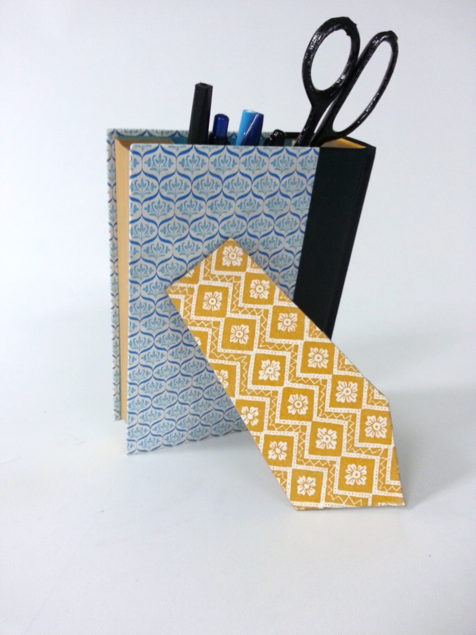 Recyled Book Pencil Holder Desk Organizer Upcycled Etsy