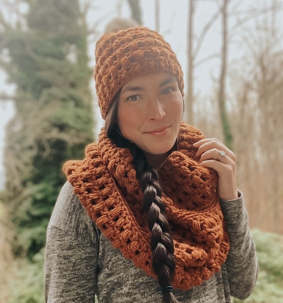 Arm Cozy Cascade Locks Beanie Cascade Cozy Beanie Crochet Pattern, Chunky Beanie Pattern  main image 3