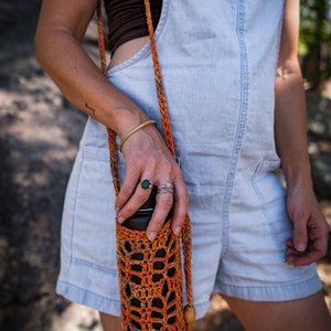 Sage Canteen Cozy // Crochet pattern, Water Bottle, Bottle, Cozy, Carrier, Holder, Wine, Starbucks, Cup, Coffee, Bag, Crochet, Tzigns image 9