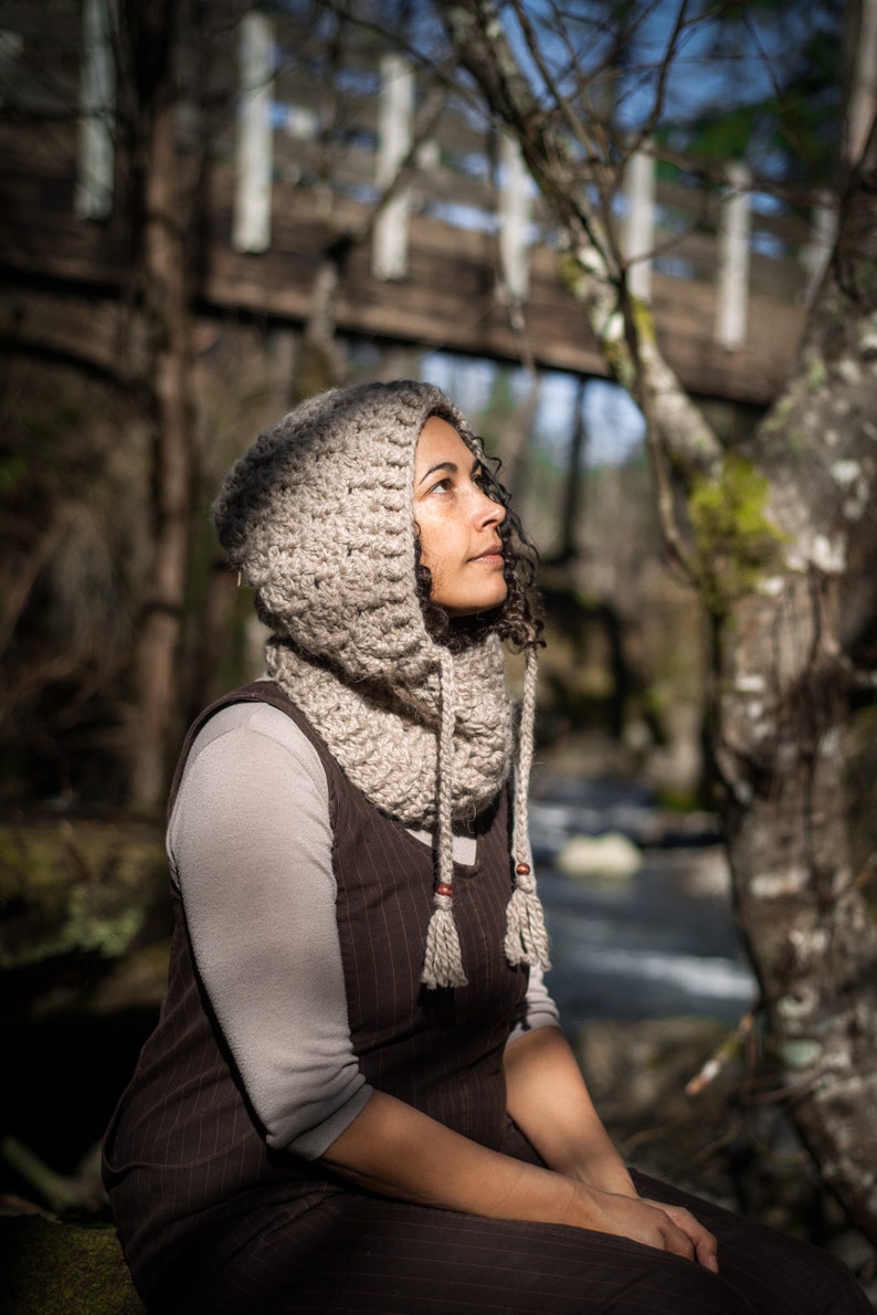 Columbia Hoodlet // Crochet pattern, Balaclava, Hood, Cowl, Hooded Cowl, Scarf, Crochet, Fall, Winter, Scarf, Chunky, Super Bulky, Tzigns image 3