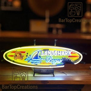Surfbrett Bier Leuchtreklame | LandShark Lager Margaritaville Bar Wandleuchte | Tropisches Tiki-Pub Dekor Hausbar Dekor Wandkunst 17 &quot;x14&quot; (DDP)