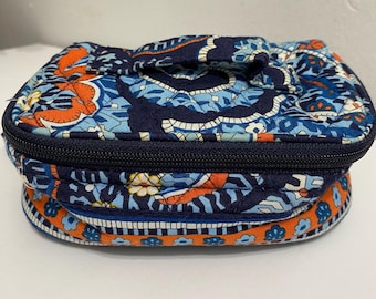 Retired Vera Bradley Marrakech zip around Cosmetic Bag Pouch