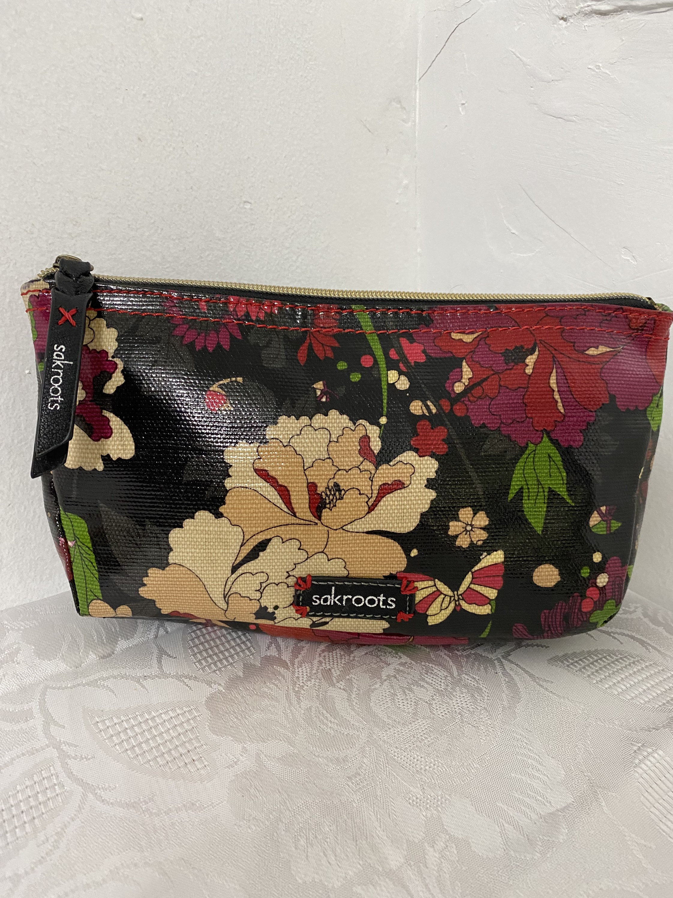 Sakroots cosmetic bag sale
