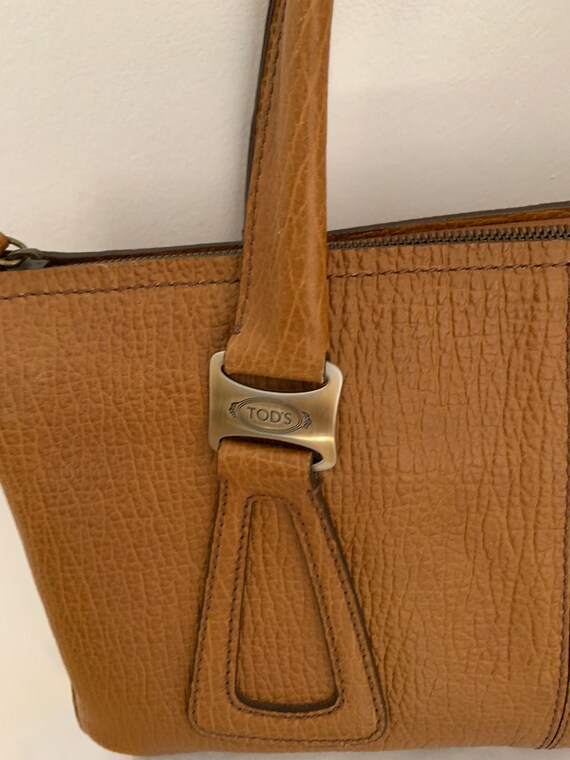 Authentic Tod’s Light Brown Leather Textured Bag … - image 7