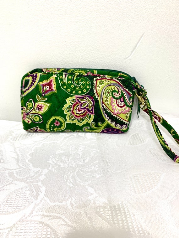 Vera Bradley Chelsea green Wristlet Clutch Bag