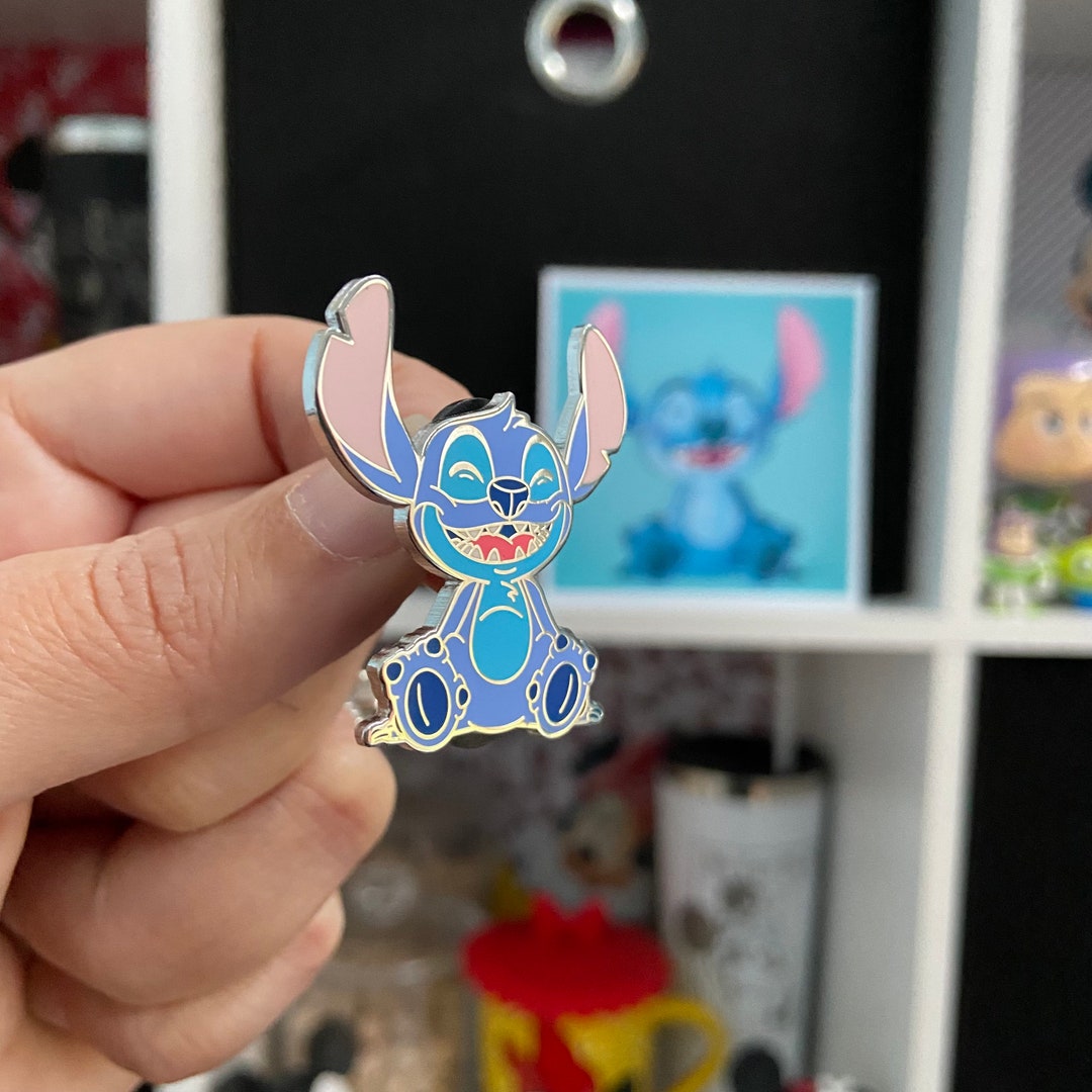 Stitch Hard Enamel Pin: Lilo and Stitch - Etsy