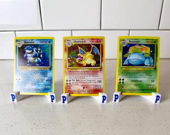 Basset 2 Charizard Blastoise Venusaur Set med 3 Holografiska Pokémon Proxy Replica Kort