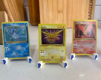 Legendary Birds Fossil Zapdos Moltres Articuno Set med 3 Holografiska Pokémon Proxy Replica Kort