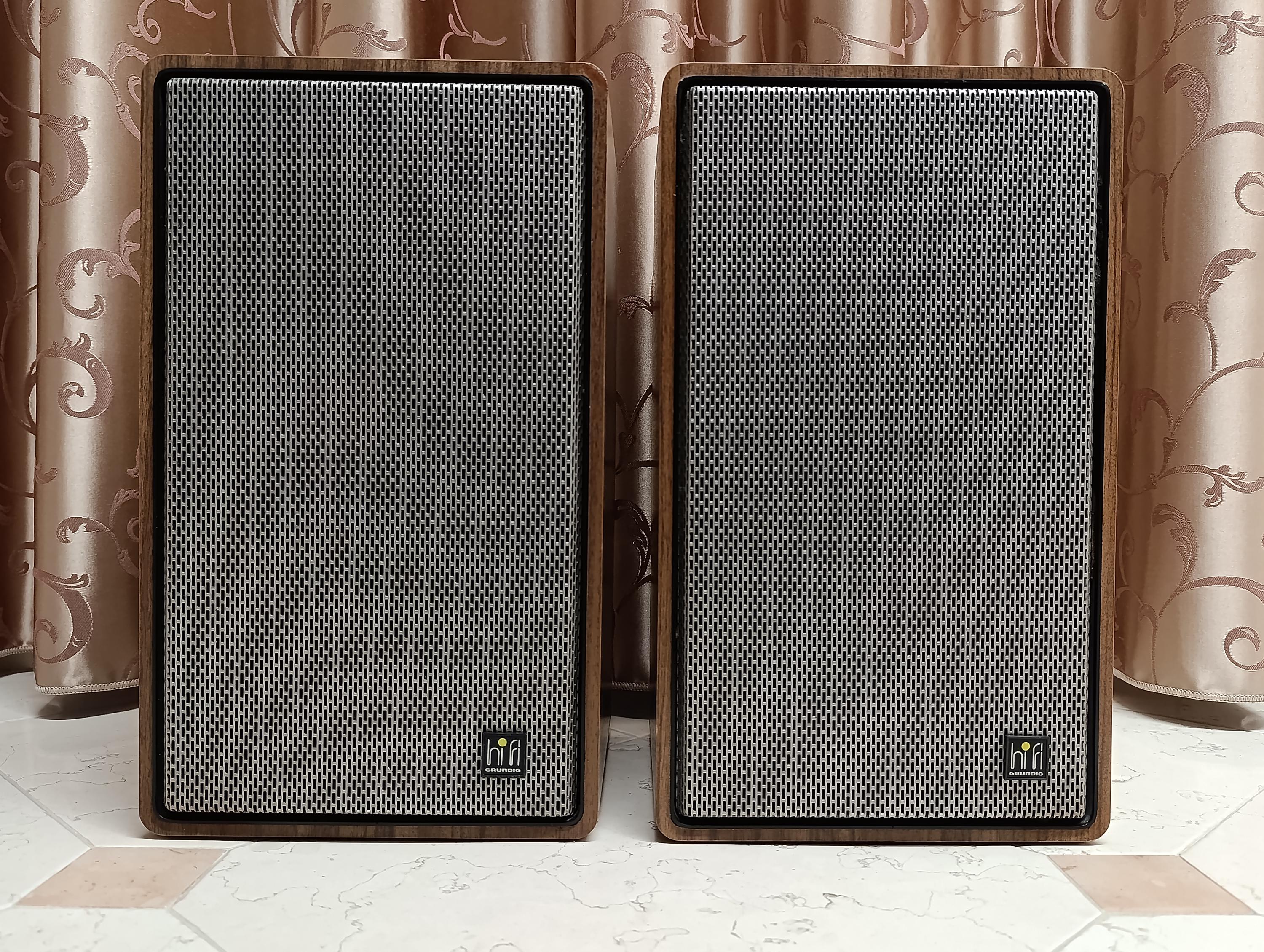 Grundig speakers - Etsy 日本