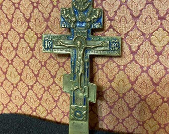 Cruz sacerdotal de Viejo Creyente con estigmas, siglos XVIII-XIX. 196 mm x 100 mm.