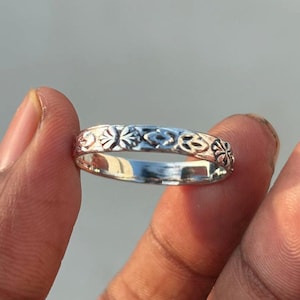 Solid 925 Silver Flower Ring, Sterling Silver Floral Band, Band Ring, Wedding Band, Stacking Ring, Simple Floral Pattern Ring For Her
