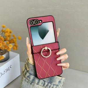 Wavy Line Hinge Ring Case: Samsung Galaxy Z Flip & Motorola Razr