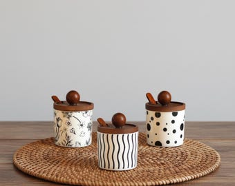 Monochrome Spice Jar Set with Wood Lids and Spoons |  Black and White Graphic Seasoning Pots | Nordic Floral and Polka Dot Kitchen Storage