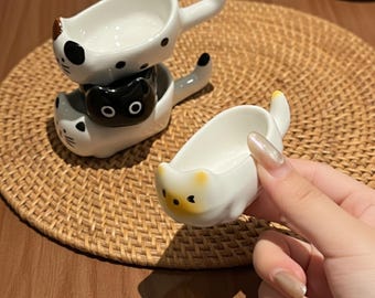 Ceramiczne miseczki do sosu dla kotów – zestaw 4 mini miseczek do maczania sosu sojowego | Sushi i przekąski