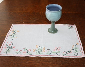 Vintage Linen Embroidered Tray Cloth Placemat Cross Stitch Flowers