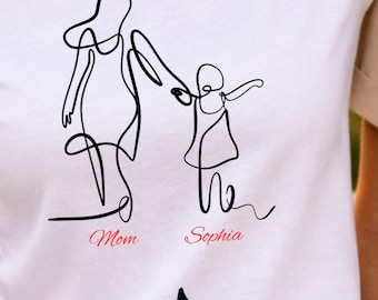 Personalized Mom Daughter Shirt Custom Line Drawing T Shirt Matching Family Outfit Mothers Day Gift Minimal Illustration Tee