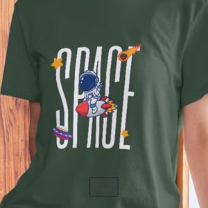 Cute astronaut space t-shirt – cartoon rocket ship and UFO design for kids or sci-fi lovers, fun outer space gift with playful artwork