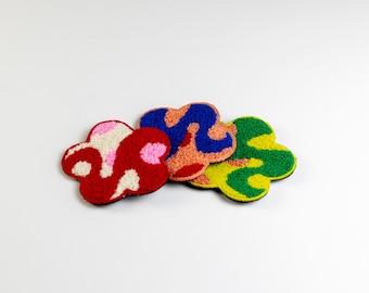 Bold Abstract Flower Coasters – 3-Piece Punch Needle Set – Artistic Mug Rugs – Colorful Coffee Table Gift Idea