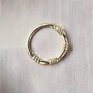 Piercing anneau torsadé en or massif 14 carats, boucle d'oreille hélix style corde faite main, anneaux cartilagineux dorés, cliquet de septum, anneau dans le nez, piercing spirale