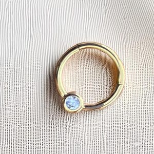 Anneau de piercing solitaire en or massif 14 carats, piercing du cartilage en or, anneau de nez minimaliste, cerceau hélicoïdal, anneau de septum délicat