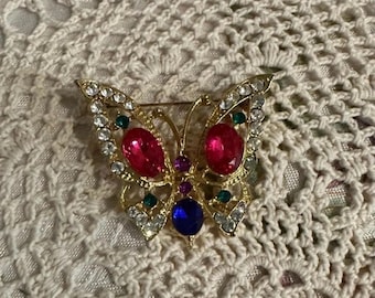 Broche vintage de borboleta com strass