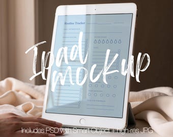 Mockup di iPad bianco in formato PSD e JPG, mockup di planner digitale per tablet, mockup di diario digitale per Photoshop