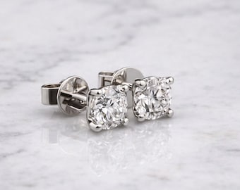 18K gouden diamanten oorbellen met vier klauwen | Montresor Infini