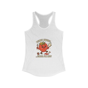 Berry Sweet Until Im Not Racerback Tank Zabawny letni tank top z truskawkami Kawaii z grafiką owocową Darmowa wysyłka!