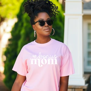 Bonus Mom Shirt: Minimalist Step Mother&#39;s Day Tee