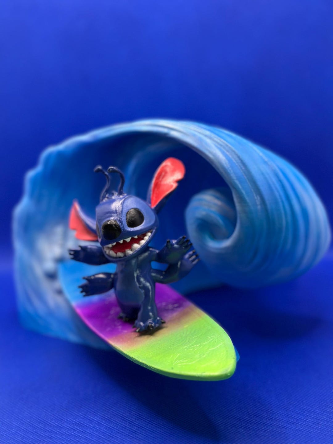 Surfing Stitch Figurine: Hand-painted 3D Printed Wave Scene - Etsy