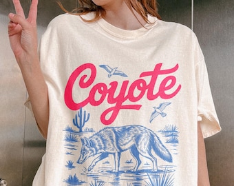 Comfort Colors® Retro Coyote T-Shirt, Vintage Desert Wildlife Graphic Tee, Retro Western Nature Shirt, Comfort Colors Wild West Aesthetic