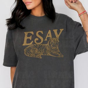 Easy Tiger Comfort Colors® T-Shirt, Vintage Distressed Tiger Shirt, Oversized Retro Tiger Tee, Trendy Grunge Indie Boho Shirt, Graphic Tee