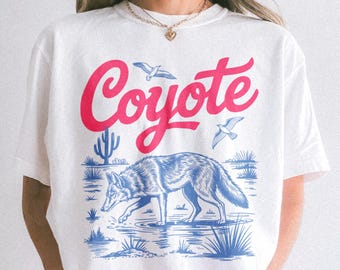 Retro Coyote-t-shirt, vintage-t-shirt med grafisk design för ökendjur, retro västerländsk natur, bekväma färger, vilda västern-estetik