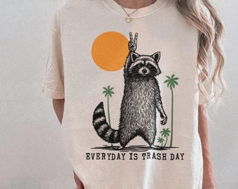 Koszulka z memem "Everyday Is Trash Day", koszulka z zachodzącym słońcem w stylu retro, fajna koszulka z szopem, koszulka z memem w stylu zniszczonym, zabawna koszulka z memem z szopem