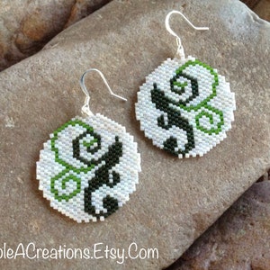 Round Green Scroll Southwest Peyote Beaded Earrings image 3