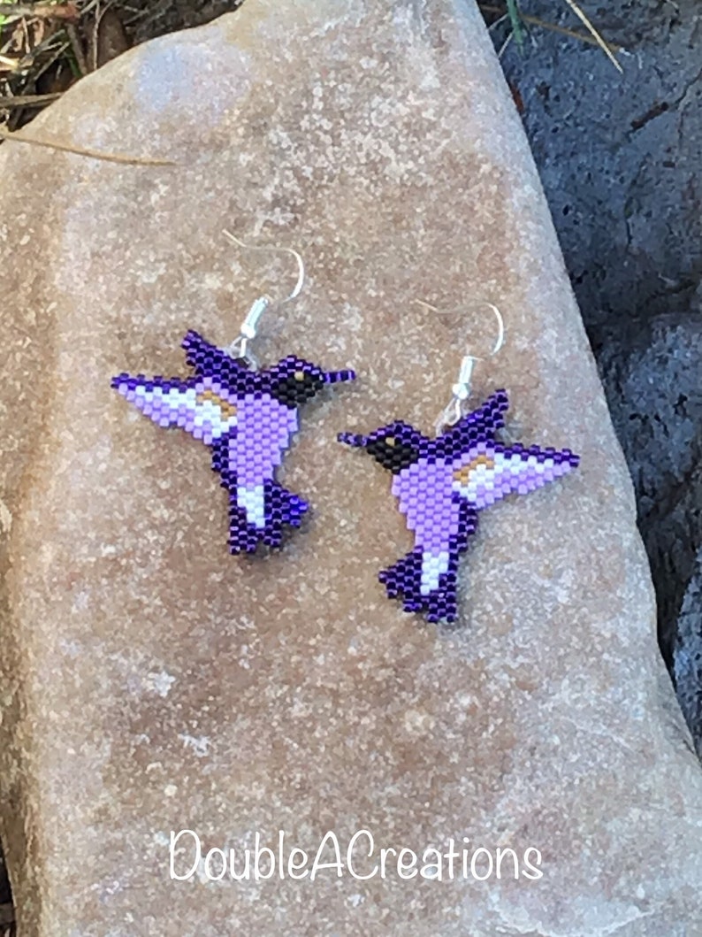 Purple Hummingbird Beaded Earrings image 4