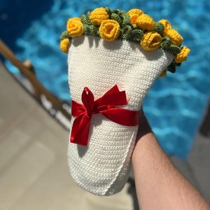 Handmade Crochet Rose Bouquet Blanket, Soft Bouquet Blanket, Wedding Gift, Mother’s Day Gift, Crochet Flower Blanket,Gift for Her, Cozy Gift